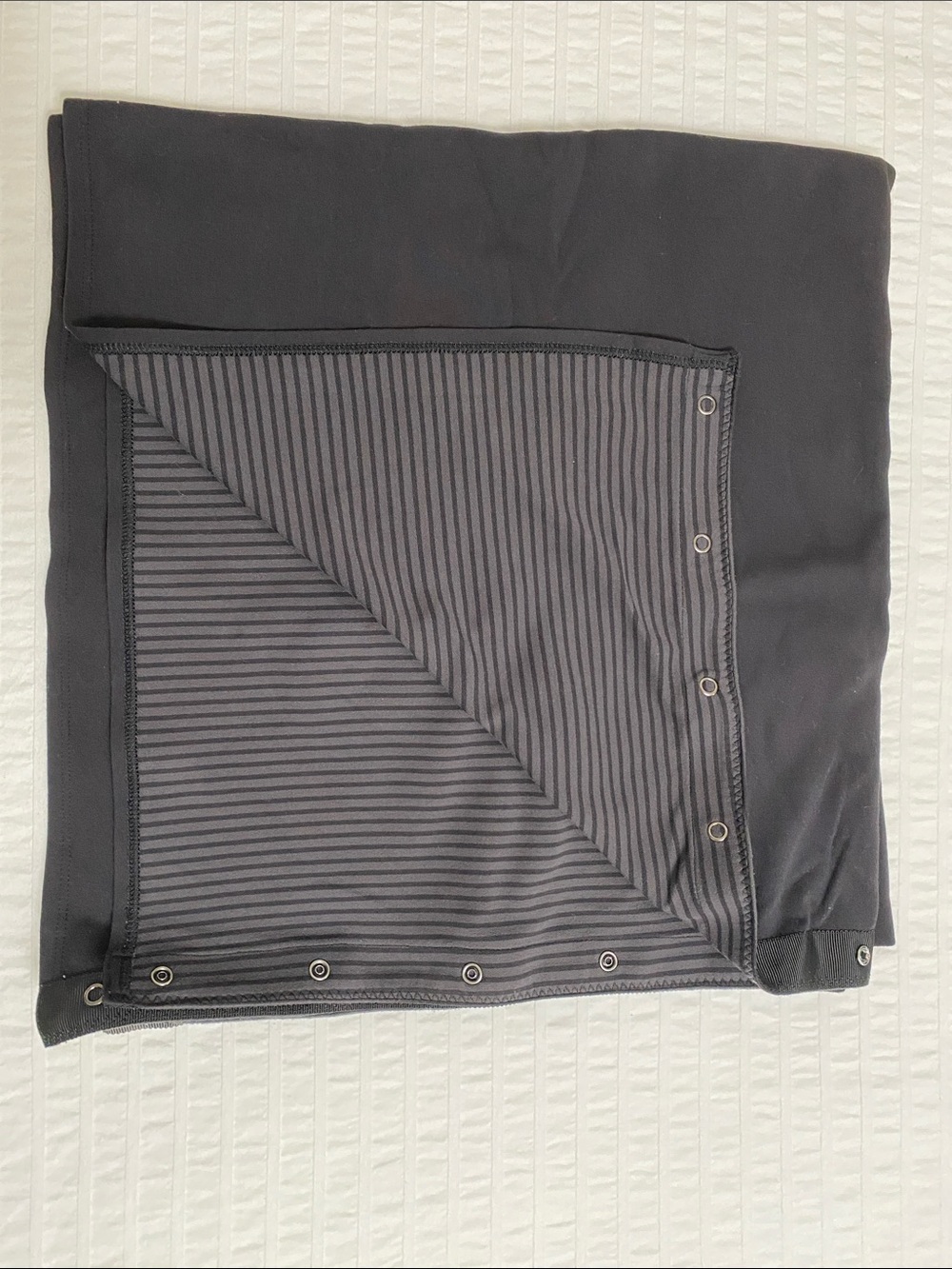 Lululemon Black Airplane Wrap